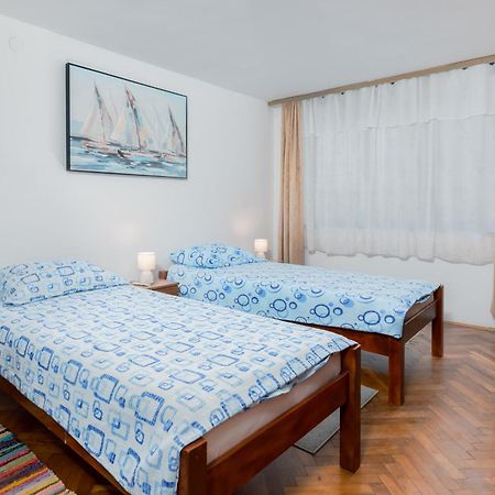 Apartmant Borna Слуни Экстерьер фото