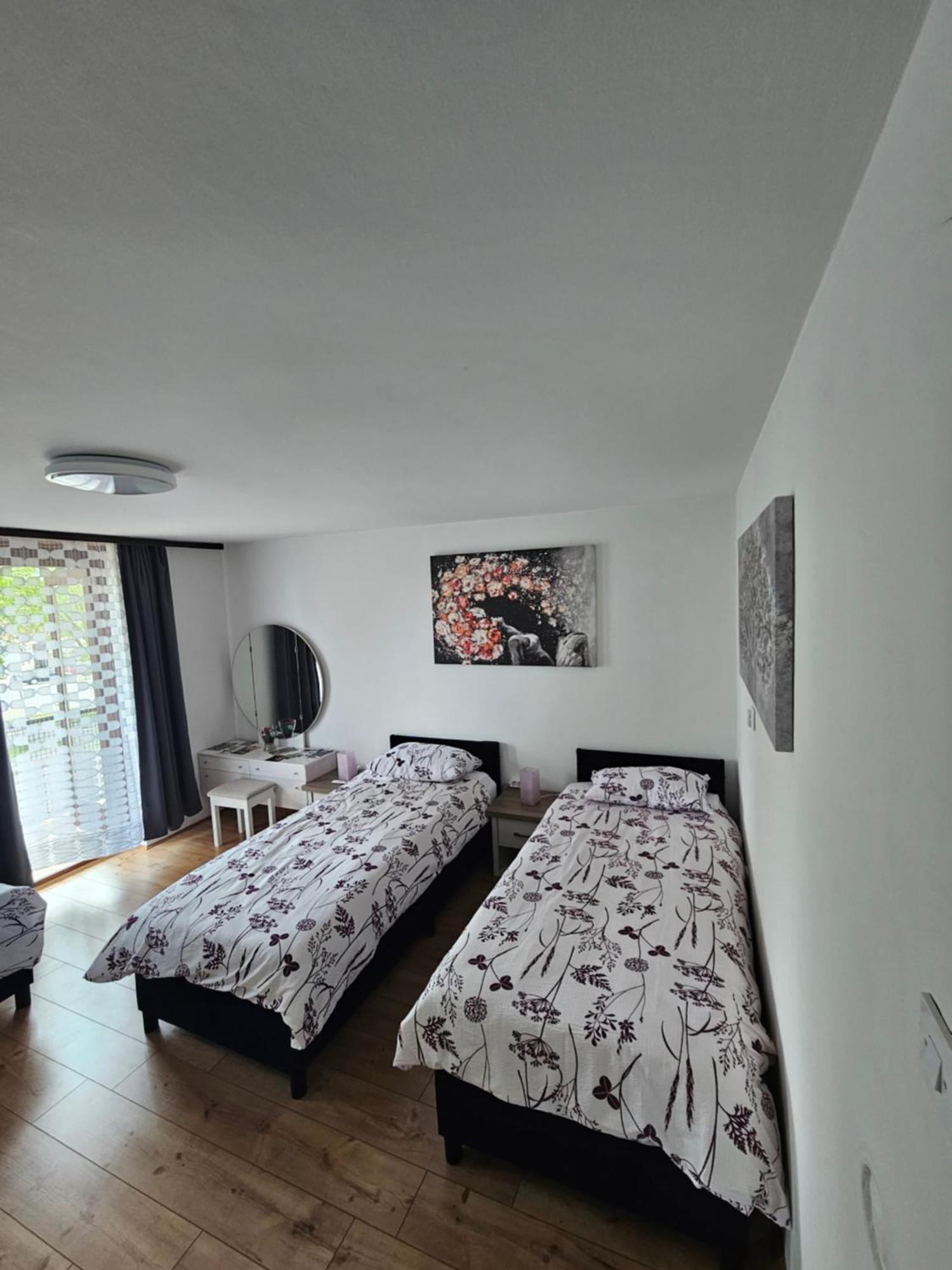 Apartmant Borna Слуни Экстерьер фото